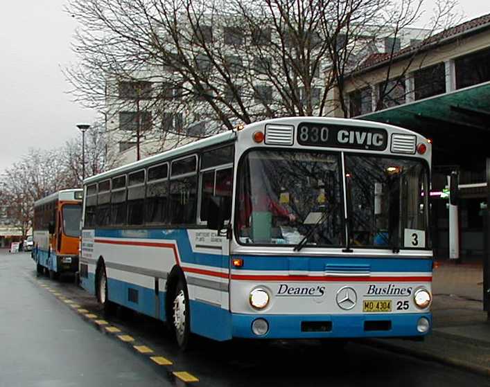 Deanes Buslines Mercedes O305 Ansair 25